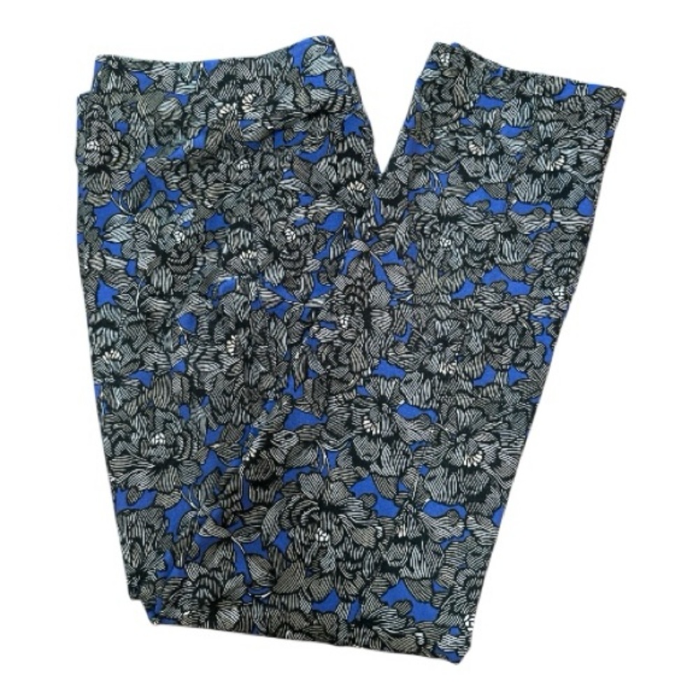 CHICOS TRAVELERS FLORAL ANKLE
PANTS NO-WRINKLE OPTION FOR YOUR NEXT TRIP SZ 2P